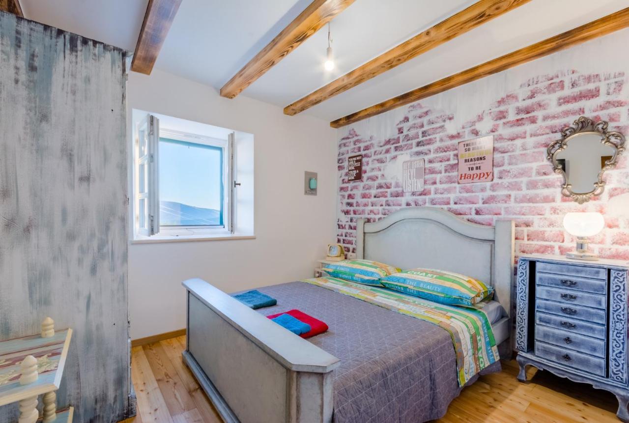 Holiday Home Rustic Kraljici Екстериор снимка