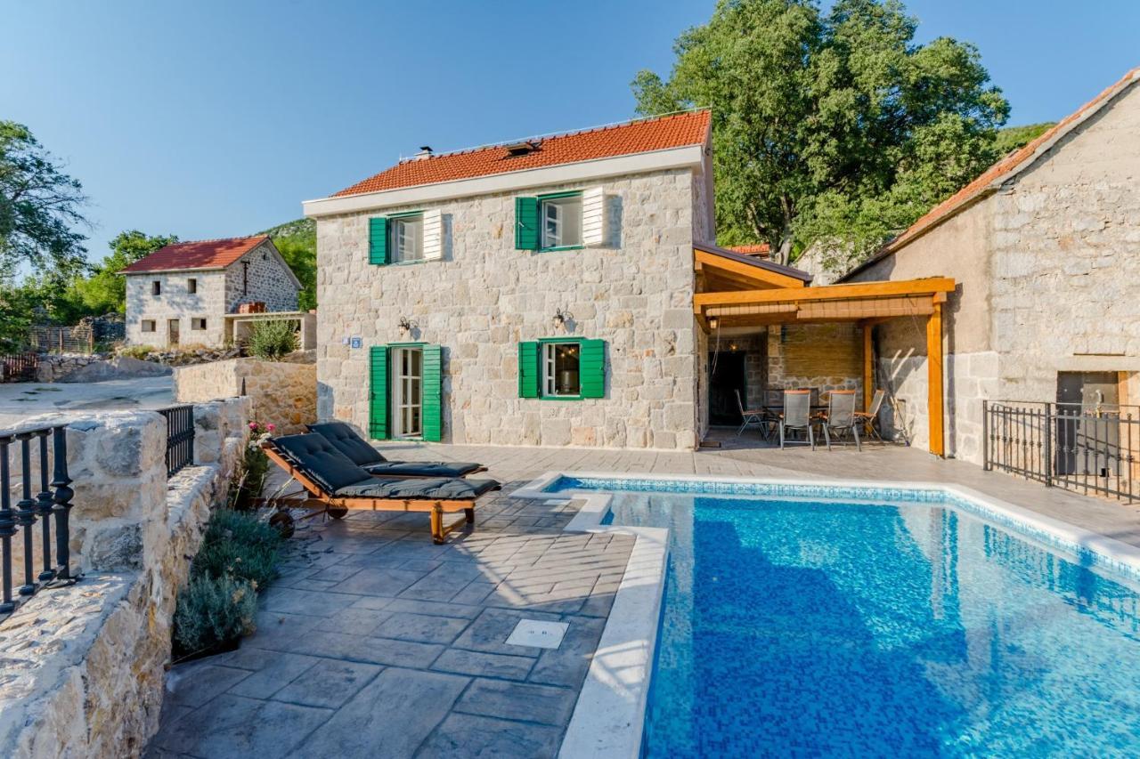 Holiday Home Rustic Kraljici Екстериор снимка