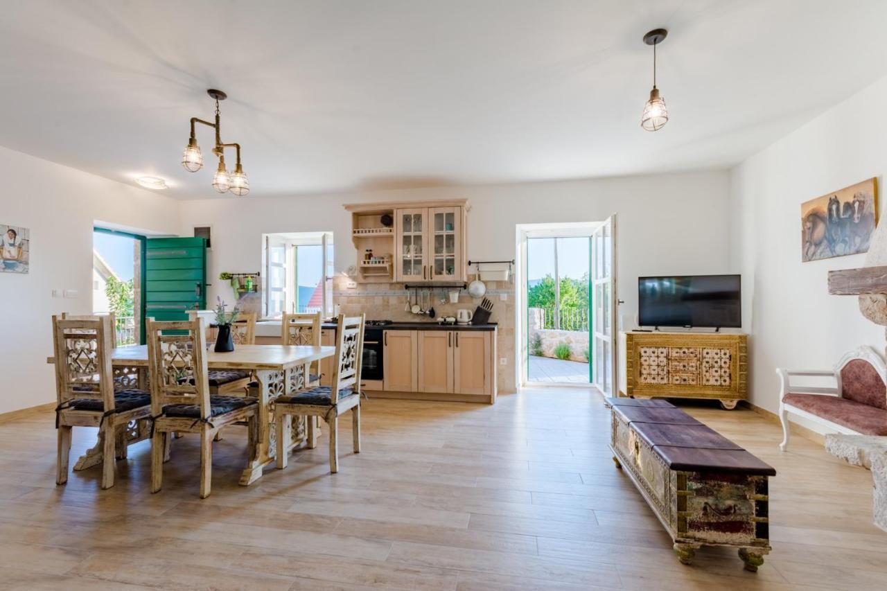 Holiday Home Rustic Kraljici Екстериор снимка