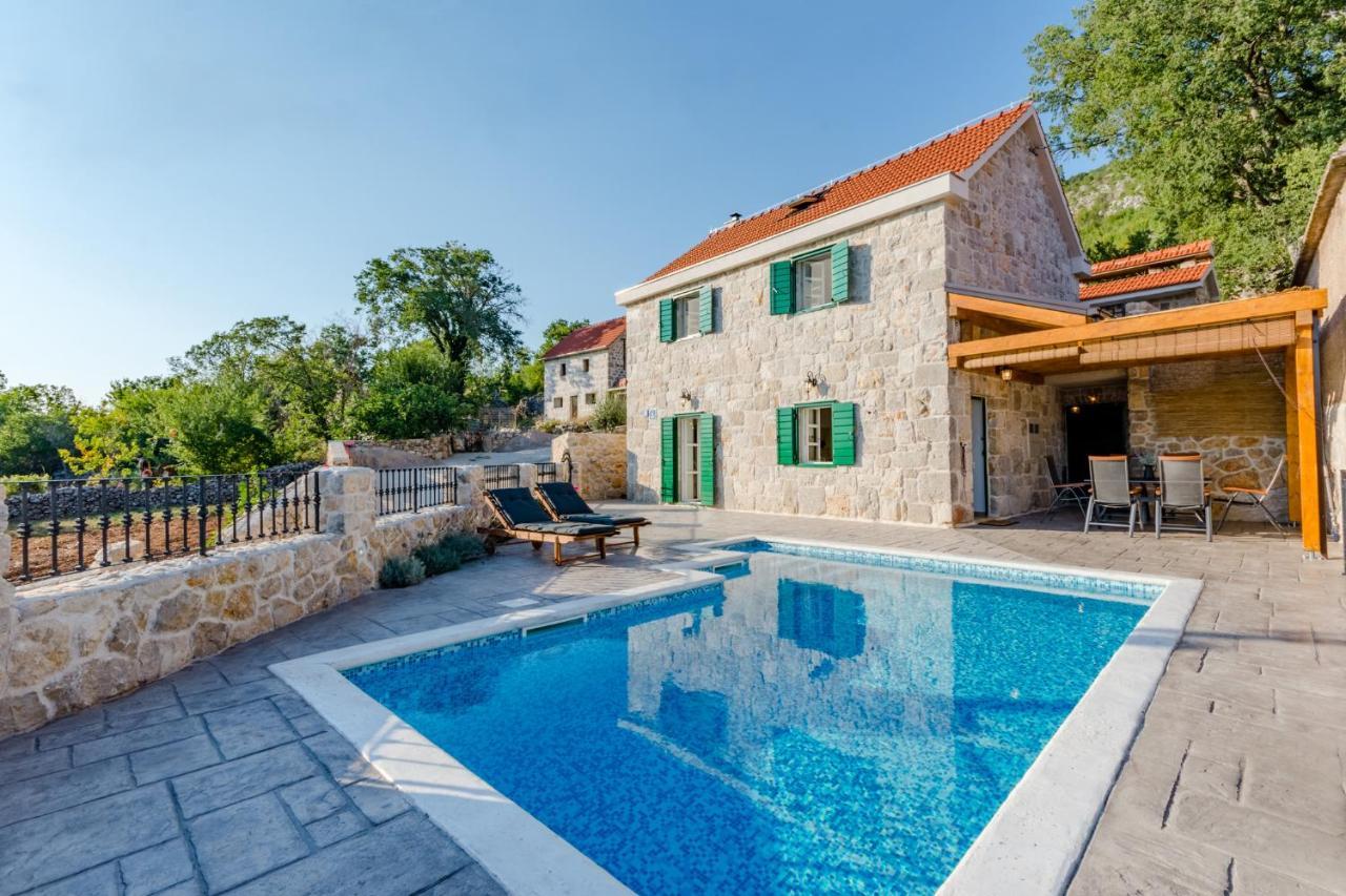 Holiday Home Rustic Kraljici Екстериор снимка