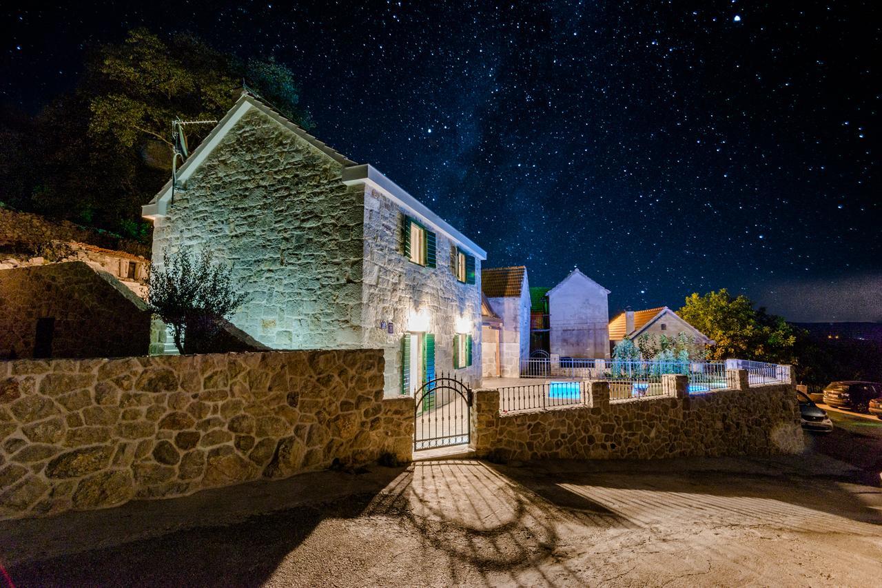 Holiday Home Rustic Kraljici Екстериор снимка